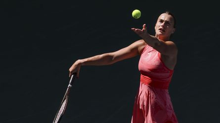 WTA Monastir: Burelová zvládla ťažký súboj a postúpila do štvrťfinále, pokračuje aj Curenková