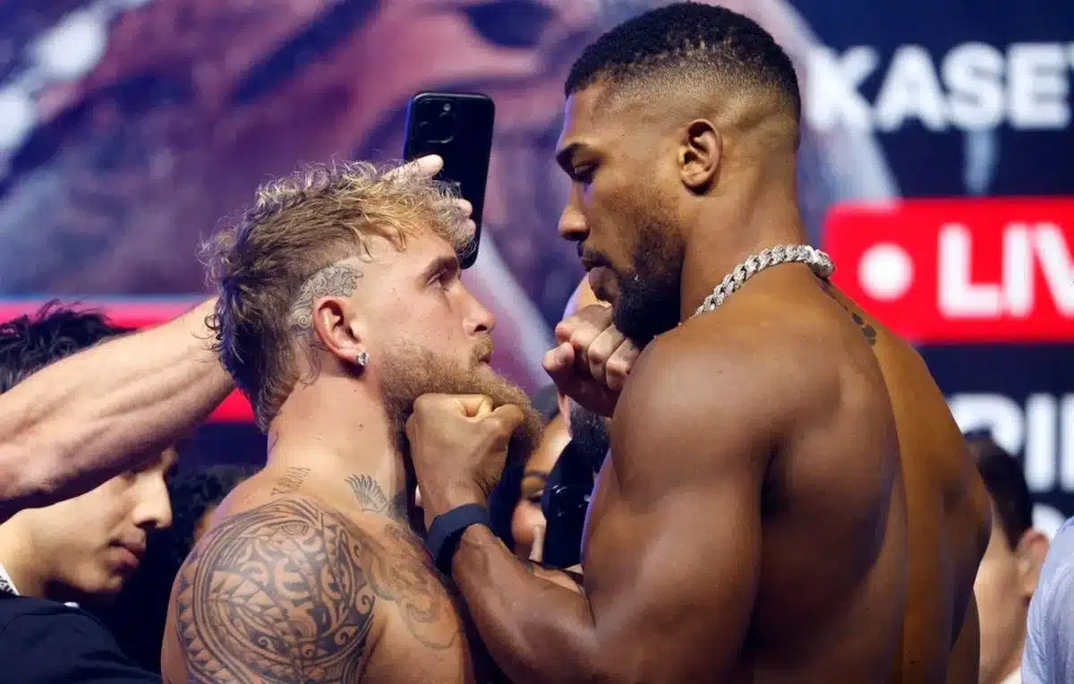 VIDEO Výsledky váženia a posledný staredown k boxerskému zápasu Jake Paul vs Anthony Joshua