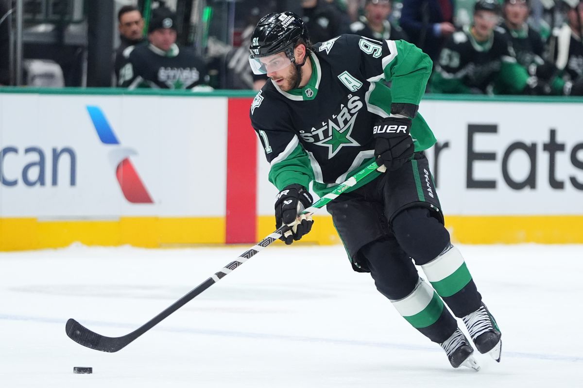 Útočná opora Dallasu Stars má po operácii, klub jeho návrat v najbližšej dobe nevidí