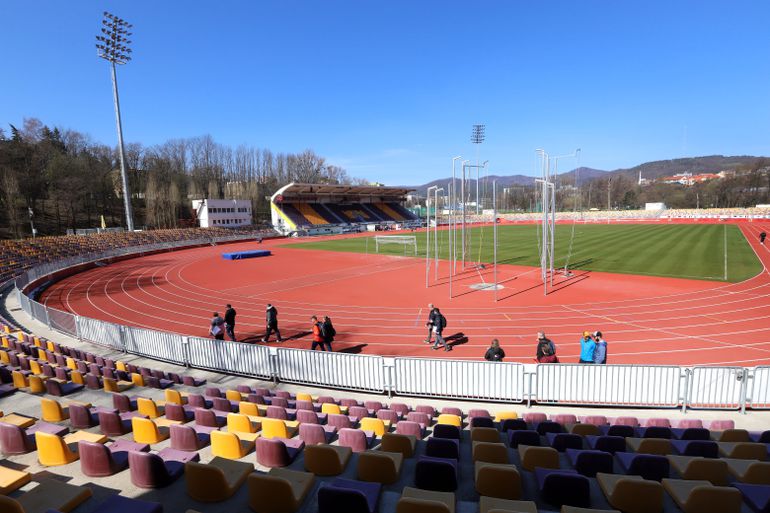Štadión v Banskej Bystrici je pripravený na majstrovstvá Európy do 18 rokov