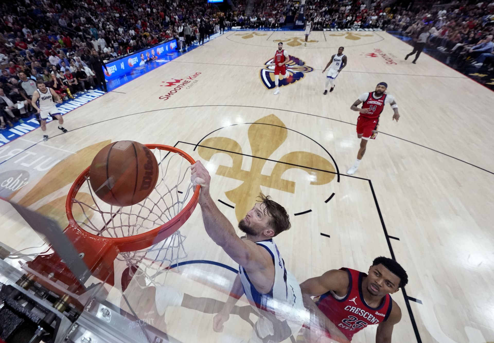 New Orleans Pelicans - Sacramento Kings.
Zdroj: SITA/AP