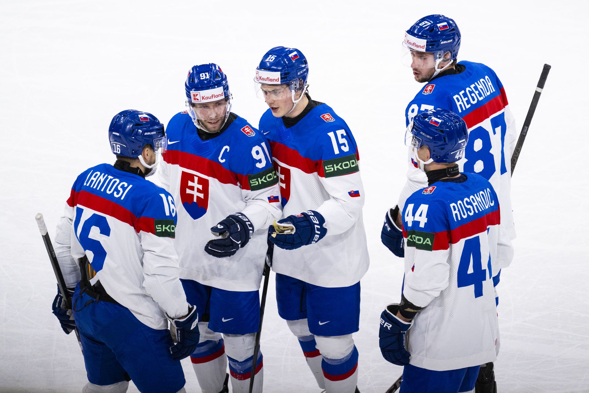 Slovensko - Fínsko (MS v hokeji 2025). Zdroj: TASR