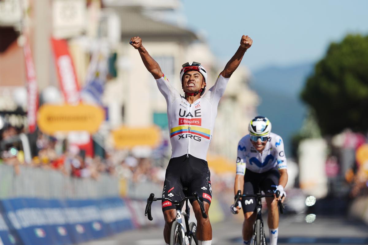 Giro d´Italia: Dominancia UAE Emirates pokračuje. Narvaez si pripísal už tretie etapové víťazstvo