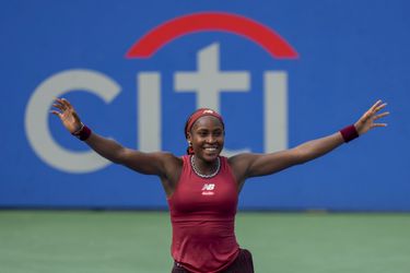 WTA Cincinnati: Gauffová oslavuje piaty titul v kariére, vo finále zdolala Muchovú
