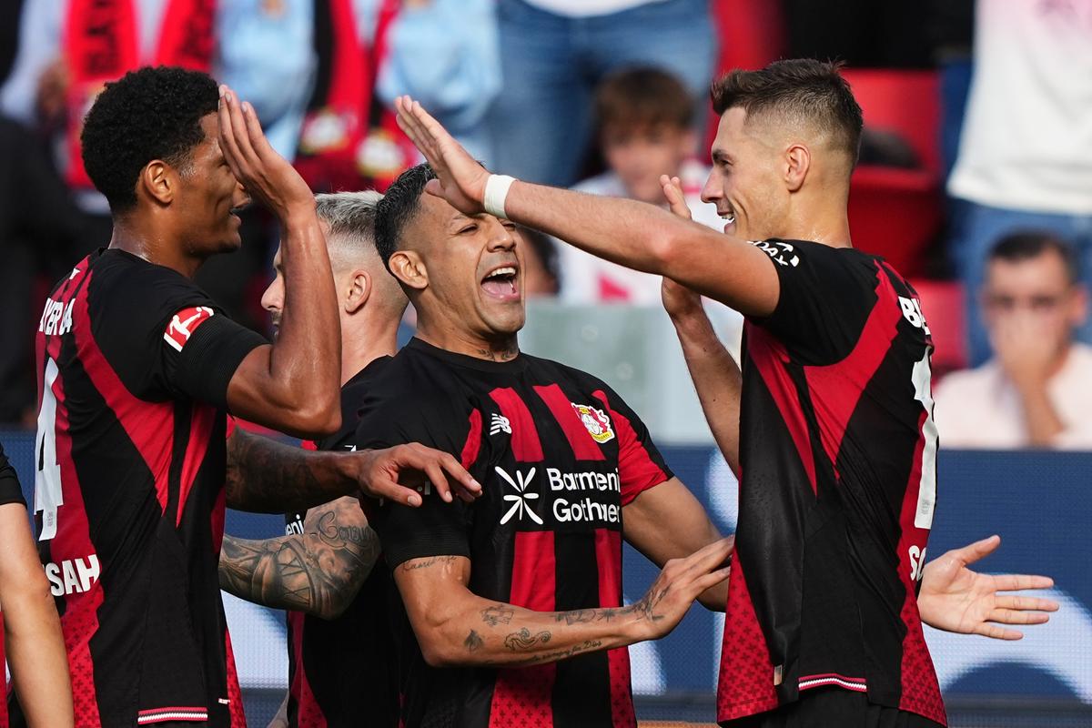 Druhé víťazstvo v sezóne pre Bayer Leverkusen. Presadil sa aj český ostrostrelec