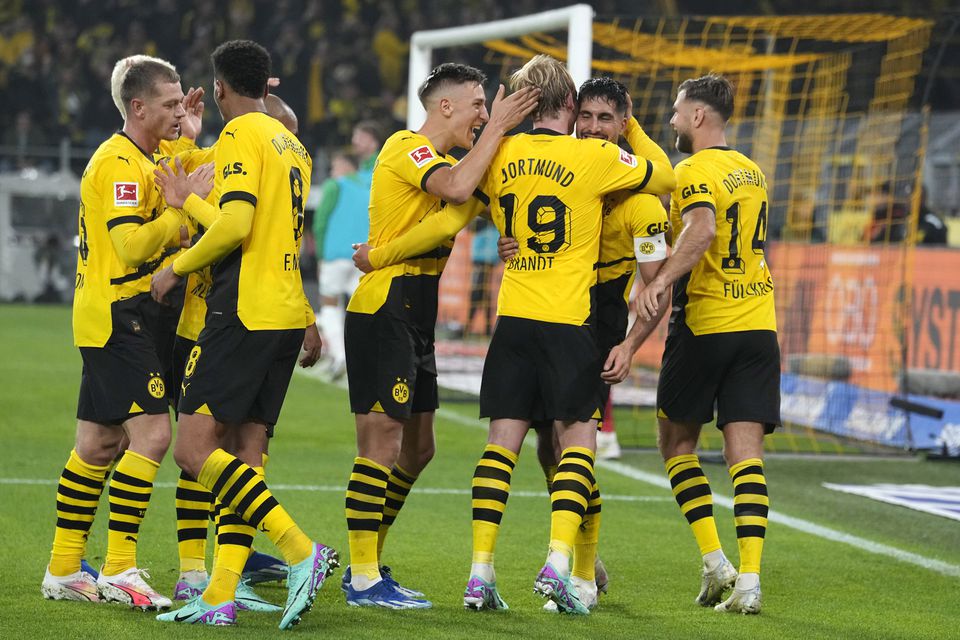 Borussia Dortmund si svoju úlohu splnila. Minimálne do soboty bude na čele Bundesligy