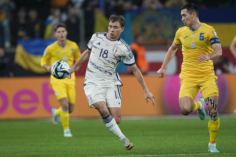 Obhajcovia nebudú chýbať na ME, hoci tŕpli. Ukrajine chýbal gól, Kazachstan zázrak nedokonal