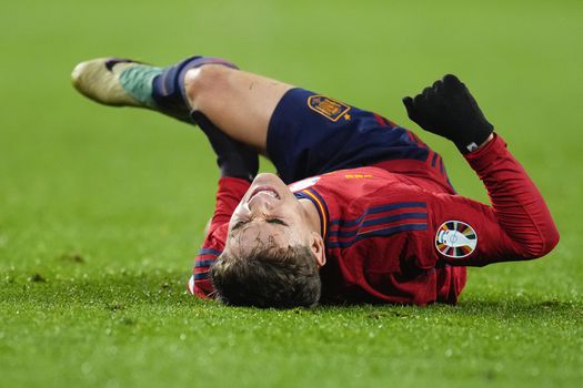 Je to zlé! Opora Španielska a FC Barcelona utrpela vážne zranenie kolena