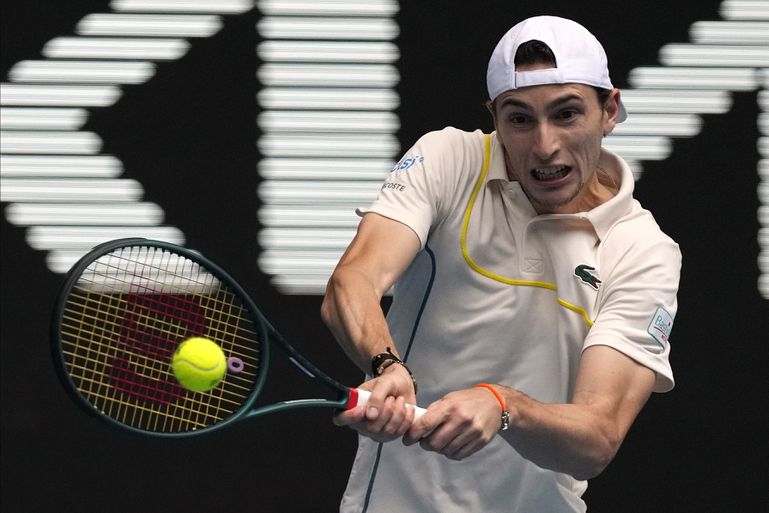 ATP Dubaj: Humbert sa teší z triumfu, vo finále zdolal Bublika