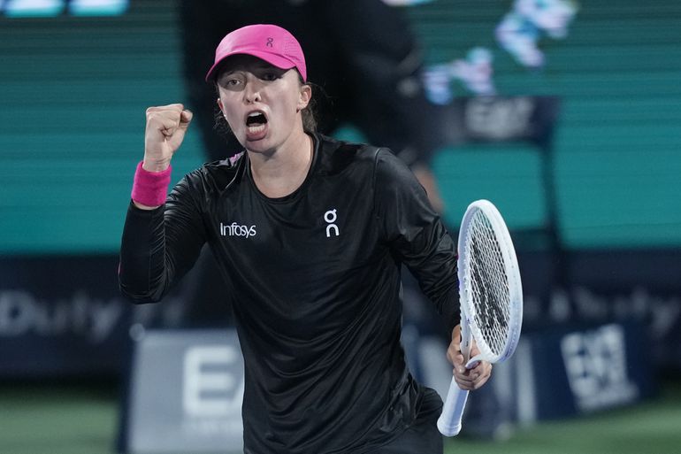 WTA Dubaj: Swiateková s hladkým postupom do štvrťfinále. Gauffová zvládla ťažký súboj s Plíškovou