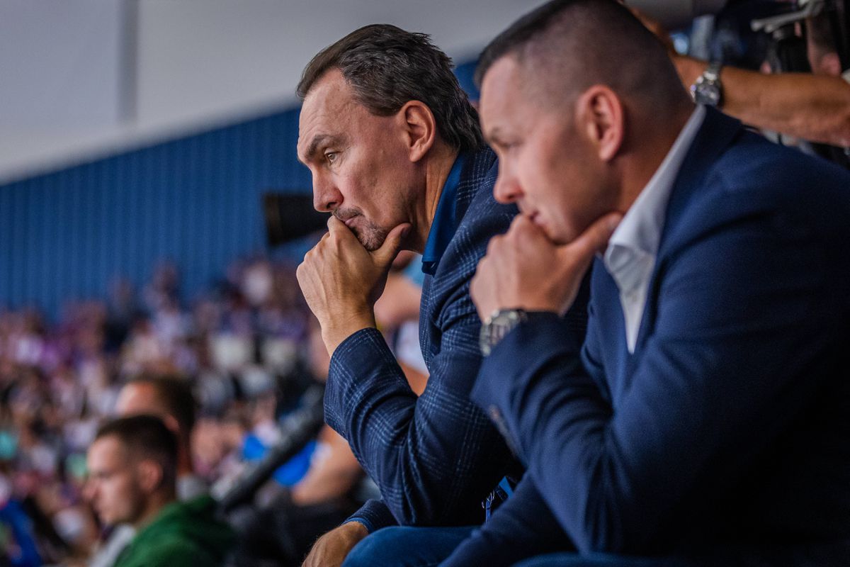 Po bolestivej prehre hodnotil turnaj. Miroslav Šatan zložil poklonu trénerovi: Fanúšik nám veril
