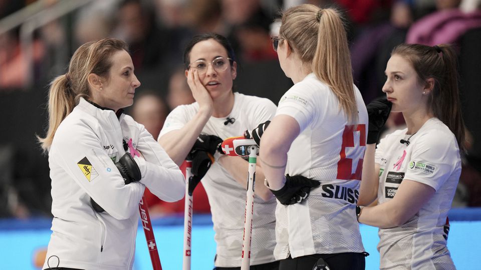 Curling-MS-ženy: Kanaďanky si pripísali prvú prehru, spolu so Švajčiarskom sú v semifinále