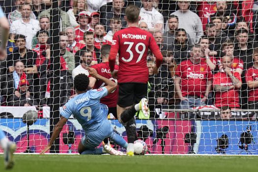 FA Cup: Manchester United odvrátil poníženie až v penaltách! Coventry nestačilo famózne zmŕtvychvstanie