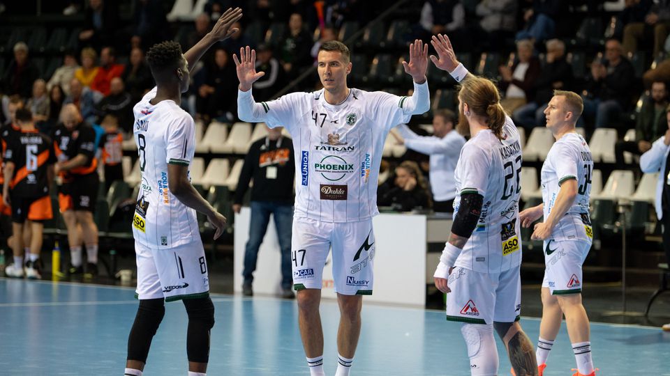 Niké Handball extraliga: Prešov nedopustil prekvapenie. Do semifinále vstúpil suverénne
