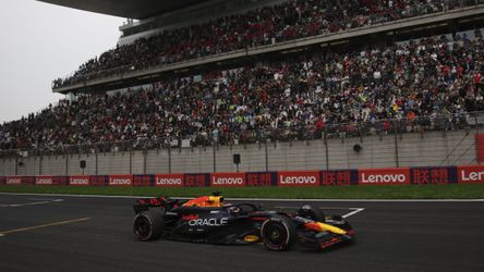 Veľká cena Číny: Verstappen potvrdil svoju dominanciu. Norris prekazil Red Bullu ďalšie double