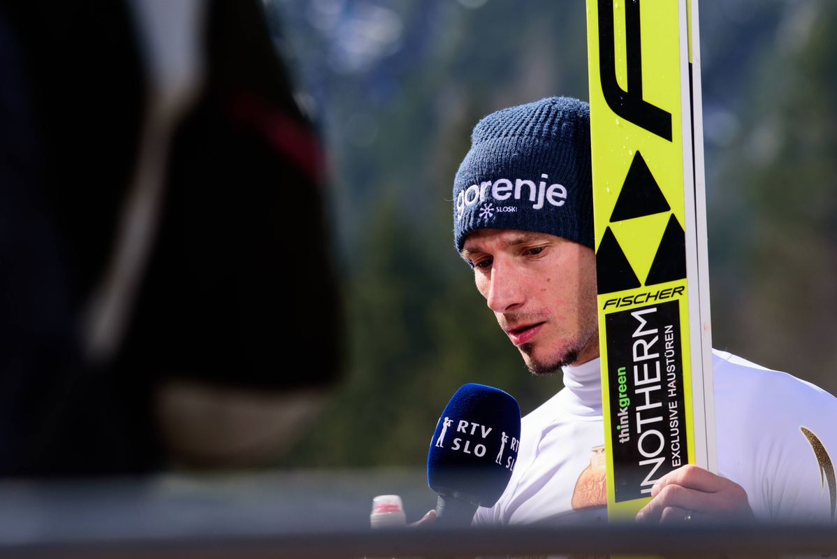 Opitý sadol na bicykel a skoro sa zabil. Legendárneho športovca prevážali vrtuľníkom