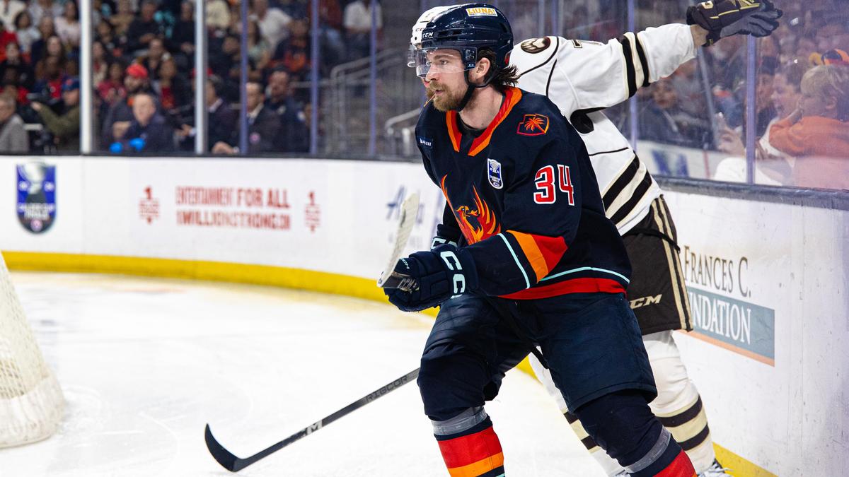 AHL – マリアン・ストゥデニッチがコーチェラの全ゴールに貢献