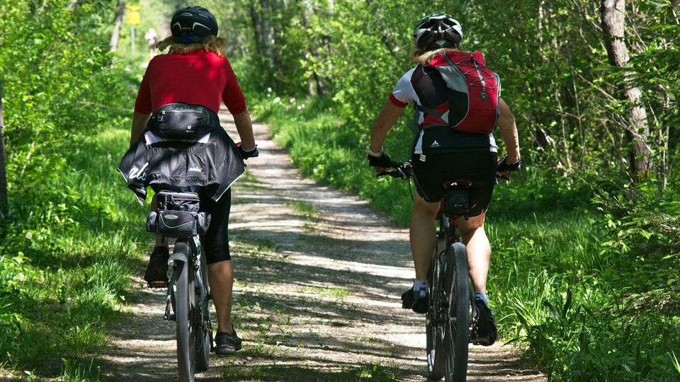 Na bicykli za nekonečnými dobrodružstvami: Objavte najlepšie cyklotrasy na Slovensku!
