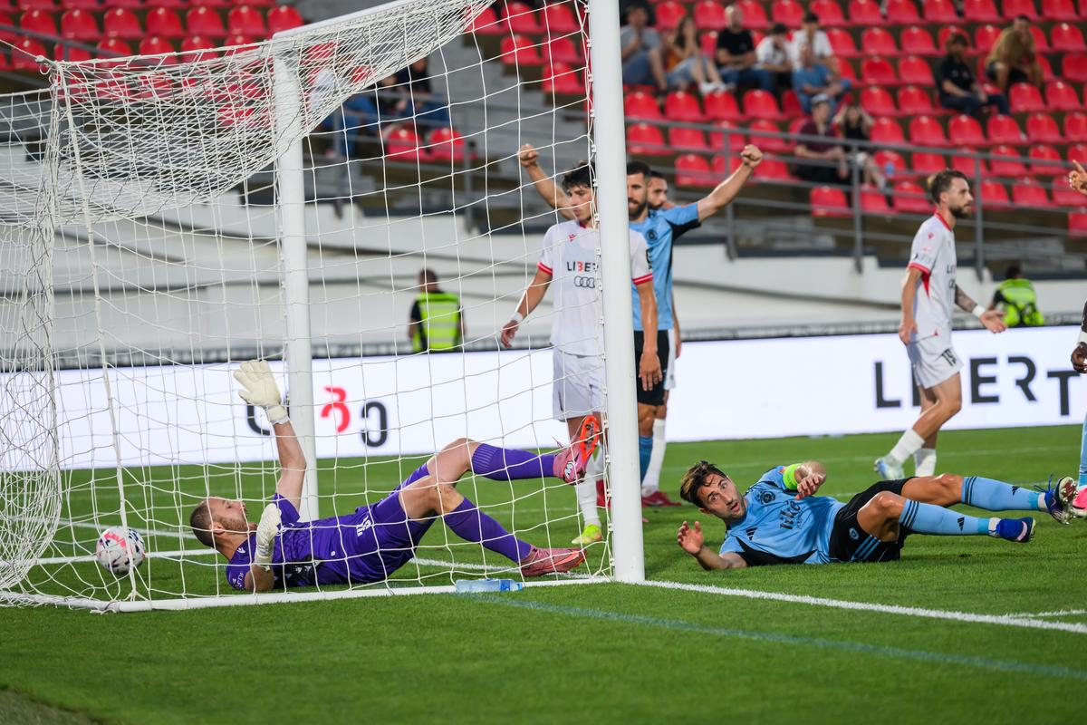 Škrt pre Slovan? Takáč o zranení opory: Ešte by som ho nepochovával