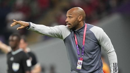 Thierry Henry sa vracia na trénerskú lavičku. Bude viesť francúzsku reprezentáciu do 21 rokov