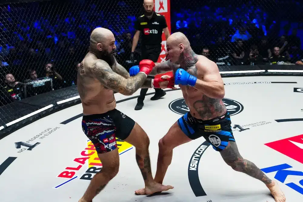 KSW 113: Dve obhajoby titulu a jediný český zástupca Michal Martínek proti elitnému boxerovi