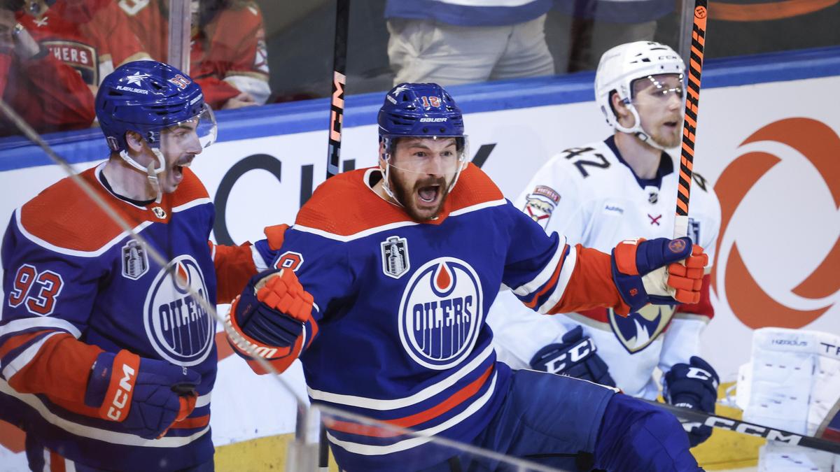 今日のNHL / エドモントン・オイラーズ – フロリダ・パンサーズ 5:1 / スタンレーカップ決勝