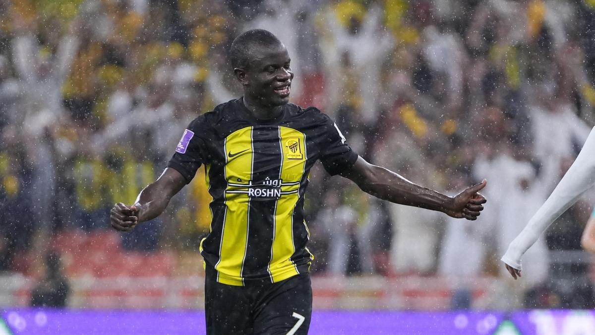サッカー – FCバルセロナはサウジアラビア出身の選手を欲している