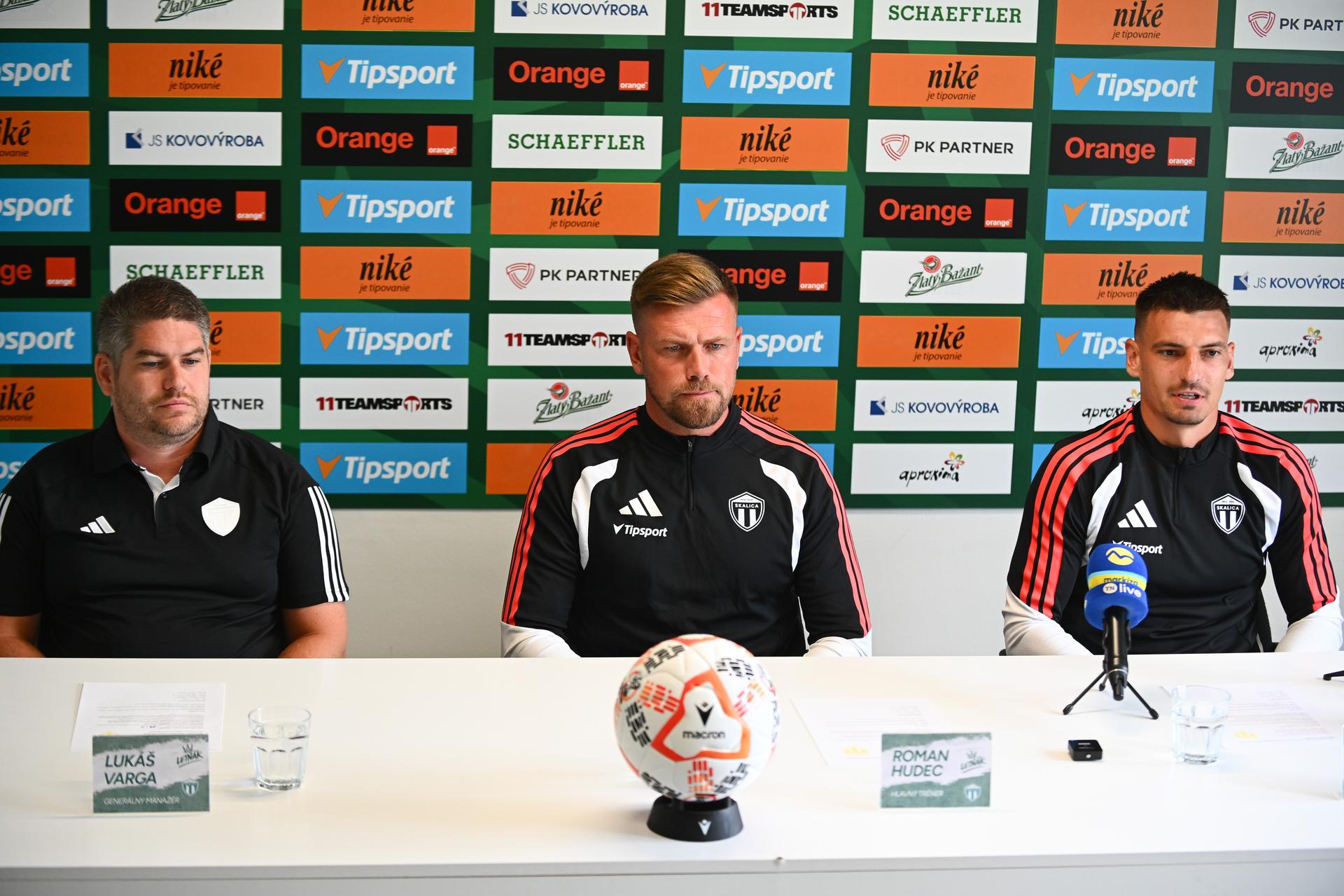 Predsezónna tlačová konferencia futbalového klubu MFK Skalica. Zdroj: TASR