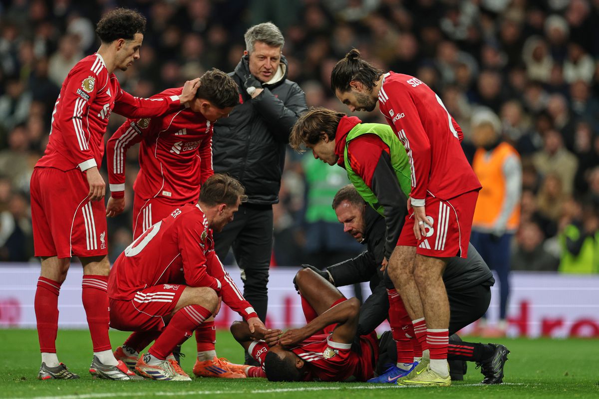 V Liverpoole sa obávajú najhoršieho. Historická posila môže chýbať dlhšiu dobu