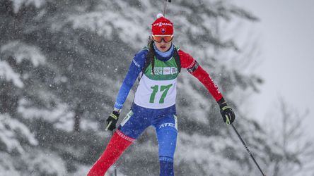 ZOHM: Biatlonistka Straková obsadila 10. miesto v pretekoch na 6 km, v akcii boli aj sánkari