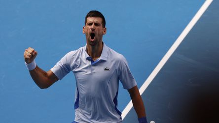 Australian Open: Novak Djokovič je v semifinále, narazí na známeho súpera
