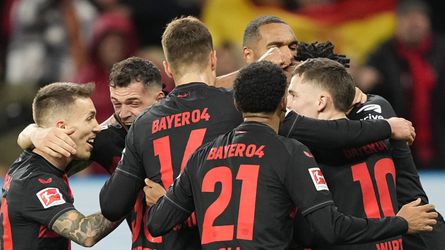 Leverkusen je naďalej neporaziteľný. Líder Bundesligy prekonal rekord Bayernu Mníchov