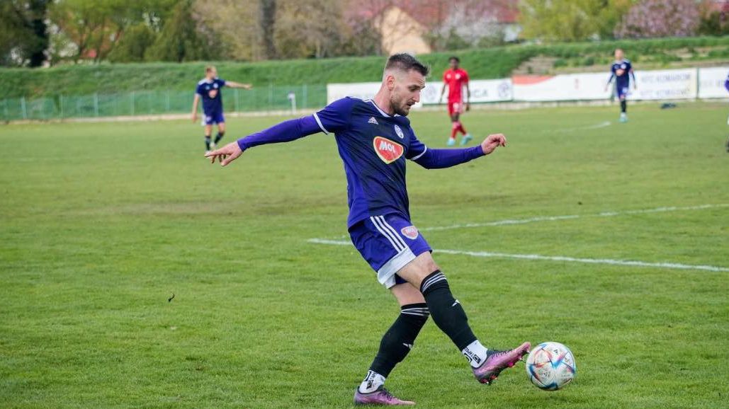 Komárno s prvým zaváhaním v sezóne a v dueli na Spiši, kde padlo 17