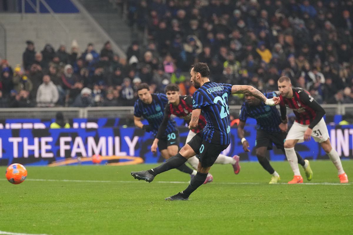 VIDEO Milánske derby rozhodol jediný gól a nepremenená penalta