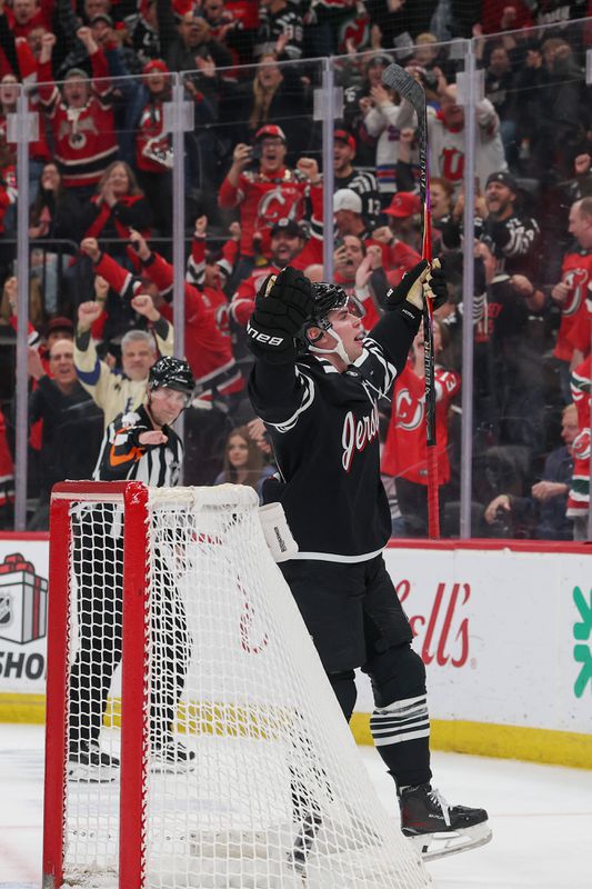 Šimon Nemec je tentoraz nedotknuteľný. New Jersey zvažuje veľký trejd, chce slávne meno