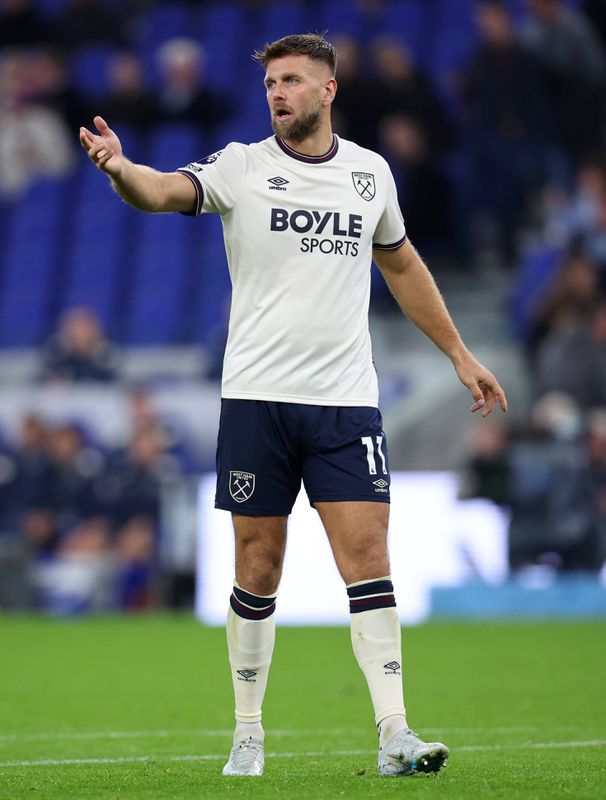 AC Miláno má novú posilu. Útočník prišiel z anglickej Premier League