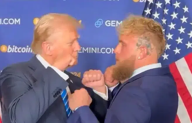 Zápas Joshua vs Paul sledoval aj prezident UFC Donald Trump. Tento odkaz poslal Jakeovi Paulovi