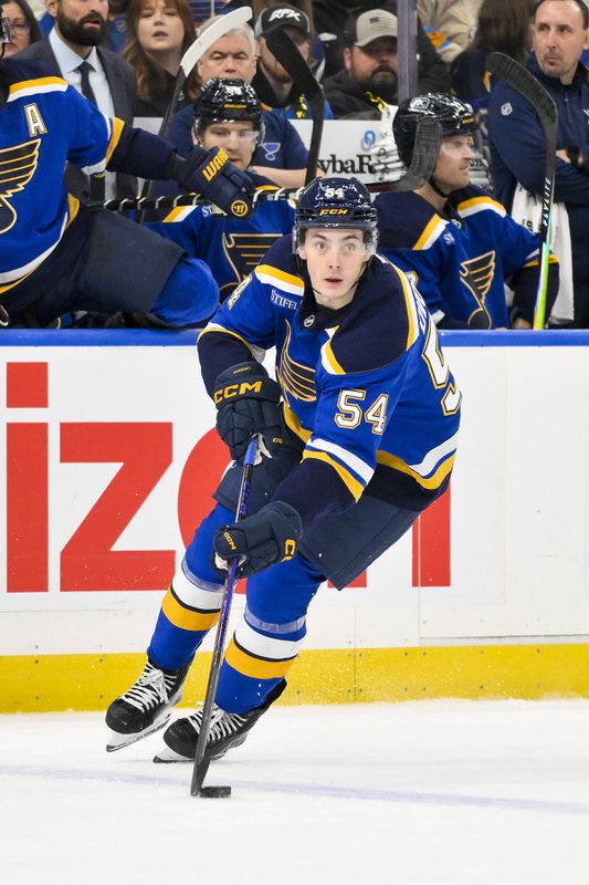 Manažment Blues prehovoril o budúcnosti Dalibora Dvorského. Juraja Pekarčíka porovnal s legendou NHL