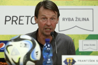 VIDEO: Naštvaný tréner Michaloviec František Straka: Penalta bol výsmech, sorry. Hráč sa excelentne hodil na zem