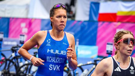 Triatlon-SP: Michaličková v Číne tesne za elitnou desiatkou, Gajdošovej ušla top 20