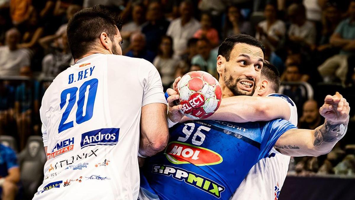 Európsky pohár EHF: Prvé finále rozhodoval jediný gól, všetko zostáva otvorené