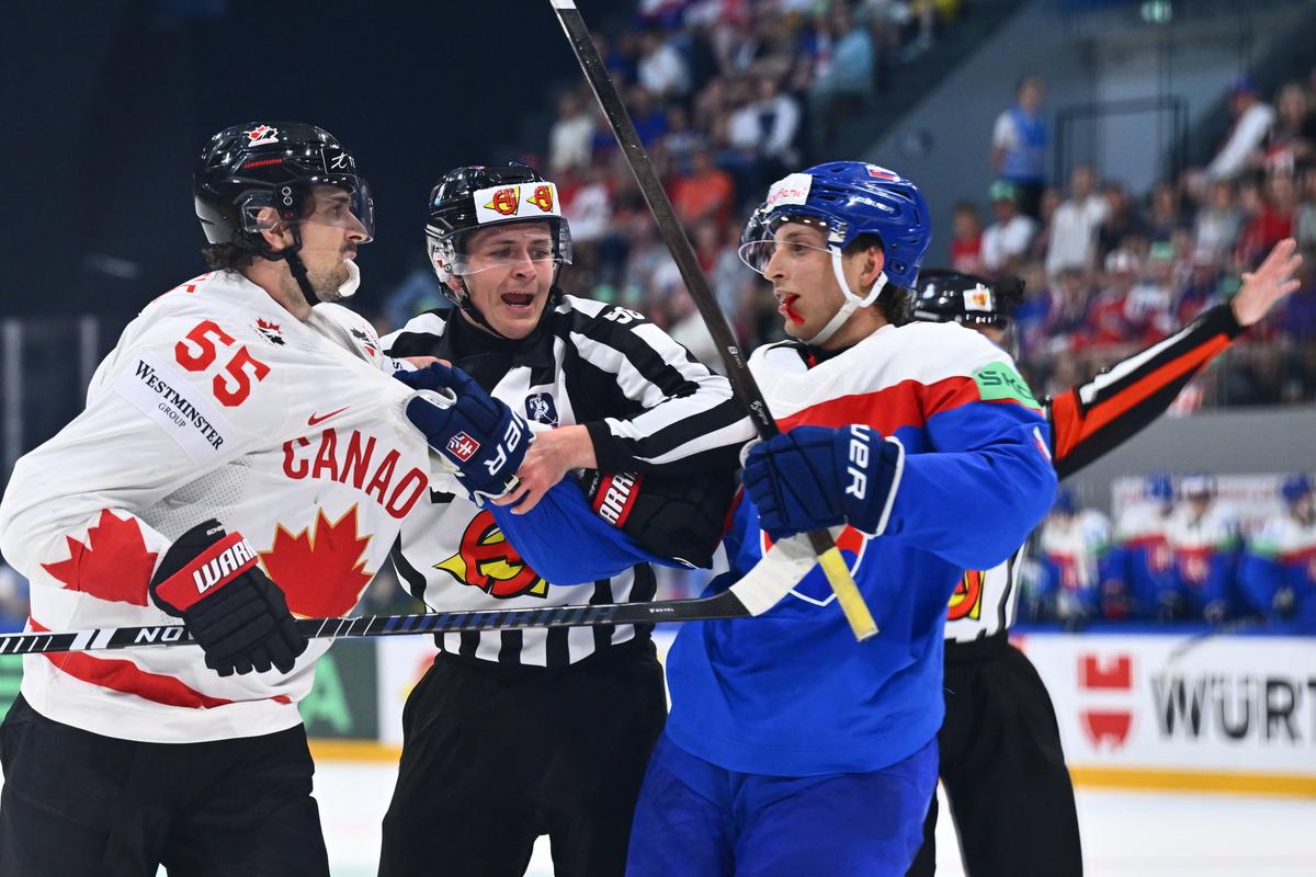 Mladí Slováci udatne bojovali proti hviezdam NHL. V tretej tretine dostali studenú sprchu