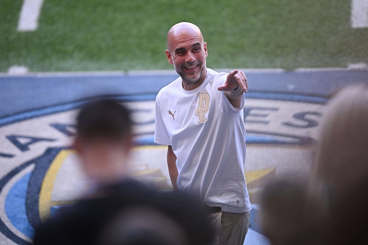 Emotívna rozlúčka Guardiolu s Manchestrom City: Prečo ma tak veľmi milujete?