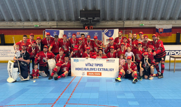 LG Corwin Bratislava.
Zdroj: hokejbal.sk