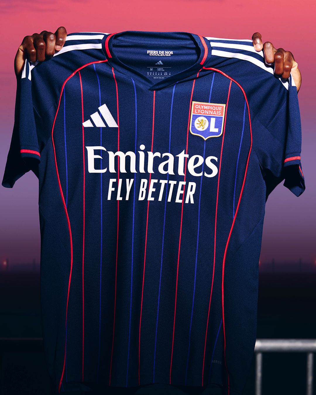 Dres Lyonu. Zdroj: Olympique Lyonnais / FB