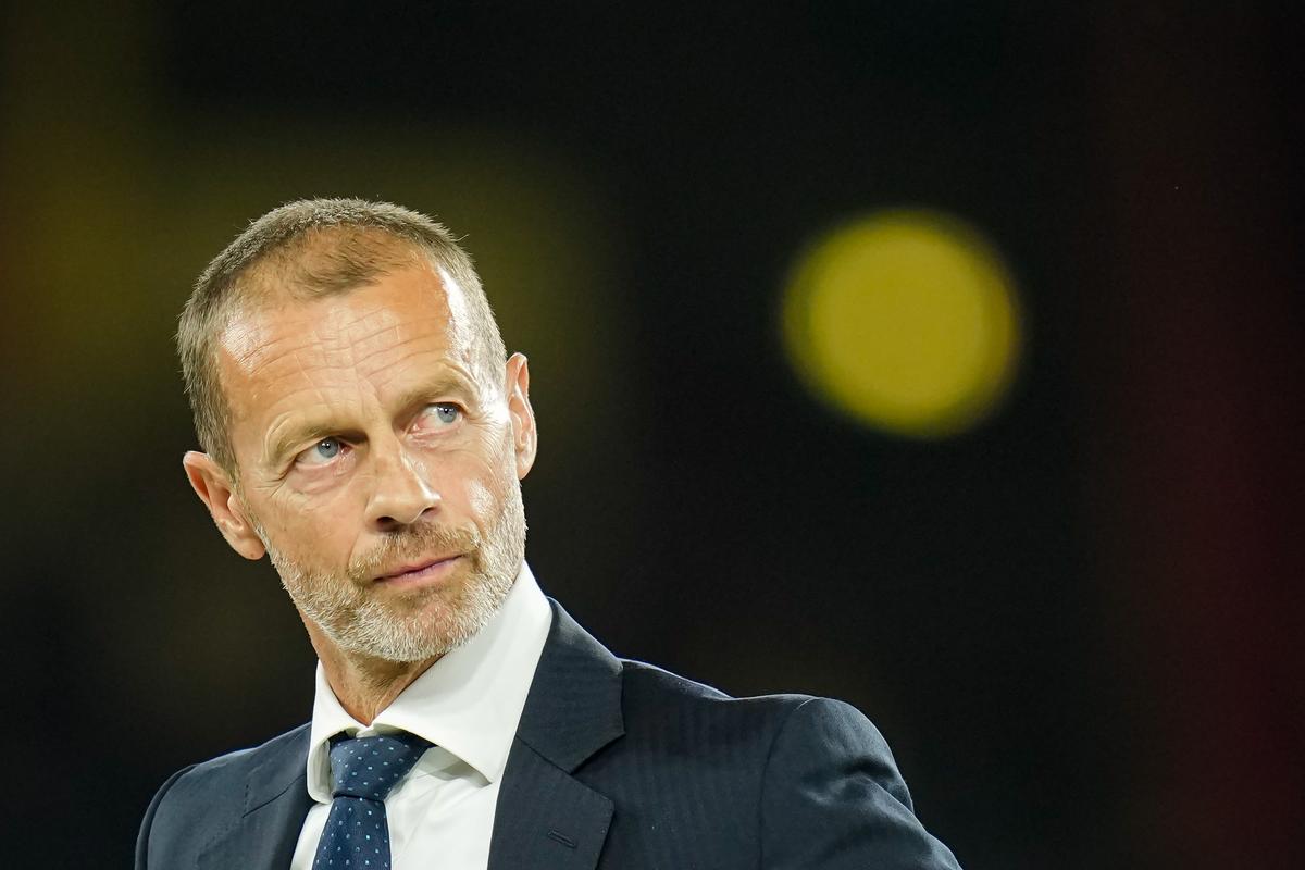 Infantina vyzval na okamžitý odchod. Bude prezident UEFA Čeferin kandidovať na post šéfa FIFA?