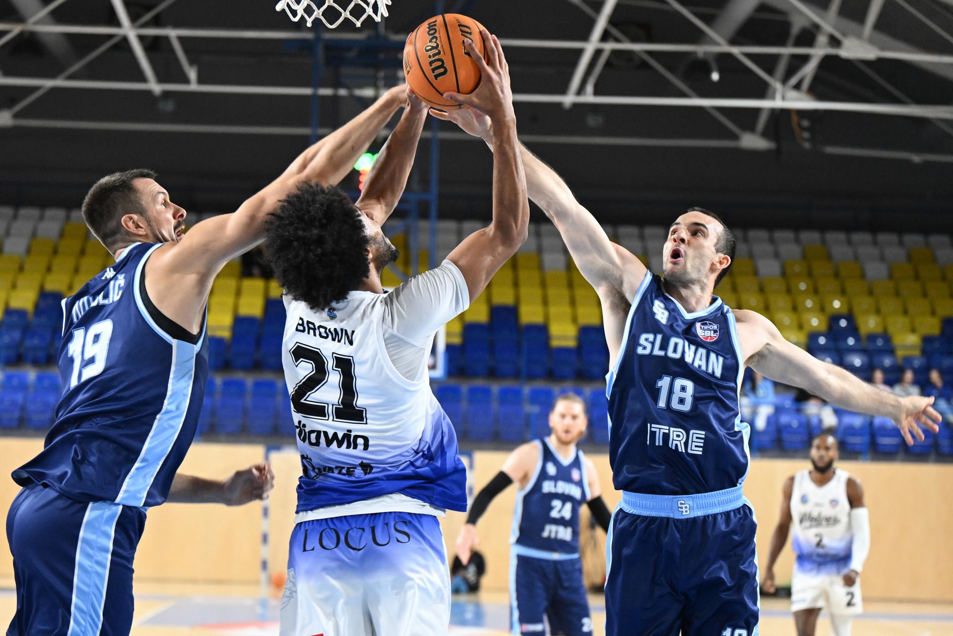 Košice Wolves - BC Slovan Bratislava, zdroj: TASR