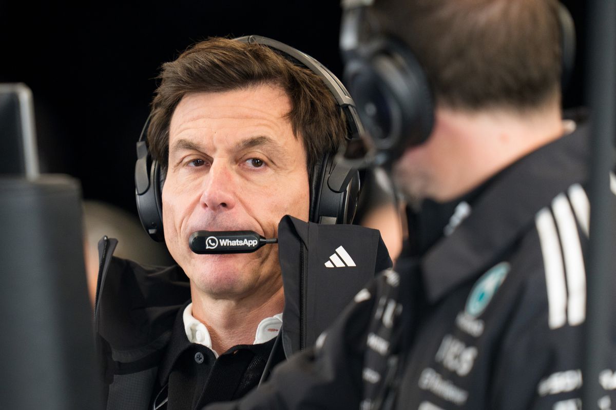 Ako Toto Wolff obišiel obmedzenie predaja akcií v Mercedese. Viedla ho k tomu jediná túžba