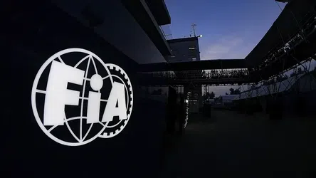 Šok pre motoristických fanúšikov: Športový riaditeľ FIA abdikoval