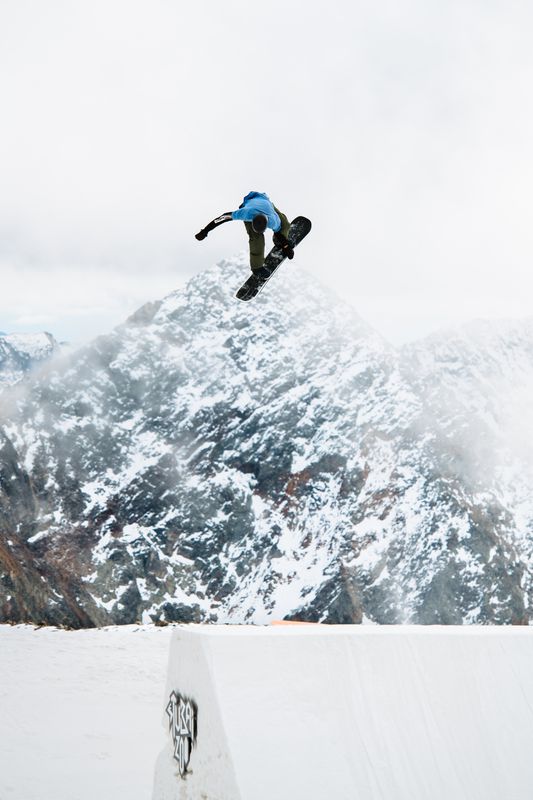 Svetový pohár: Mladý slovenský snoubordista nepostúpil do finále Big Air